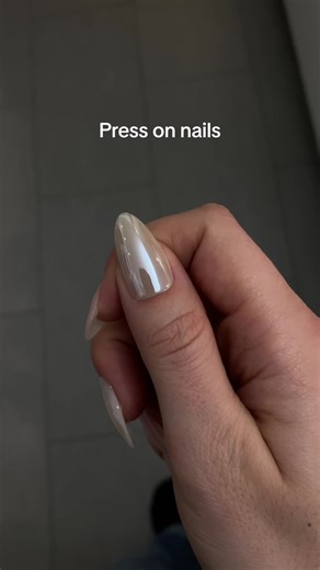 Schnellste Press on Nägel von Doonails – Tutorial & Tipps