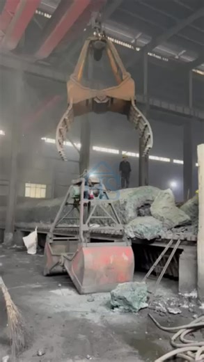 Green silicon carbide smelting SiC production process silicon carbide factory manufacturer supplier #siliconcarbide #facotry #manufacturer #manufacturing #foryou #foryoupage #industry #greensic #sic #abrasives #polishing