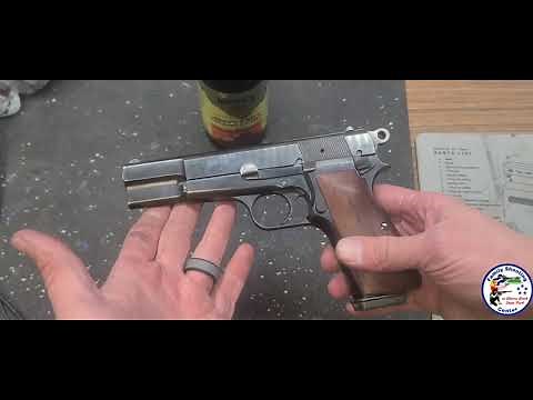 Disassemble Browning Hi Power, field strip Browning Hi Power