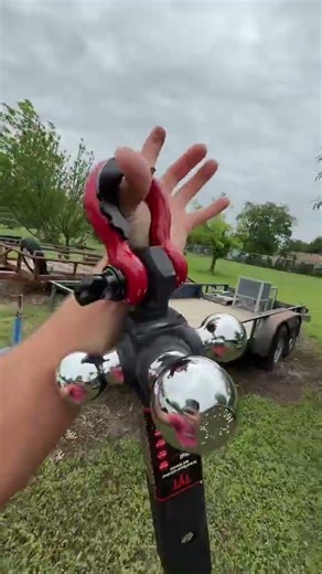 Truck Owners Are Going to Love This #drophitch #automobile #towingarb #hitch #towing