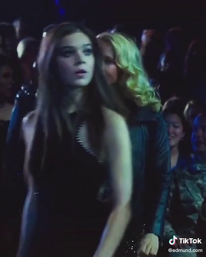 Hailee Steinfeld in Pitch Perfect Tribute