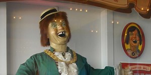 Laffing Sal Will Cackle Her Way Into Your Nightmares
