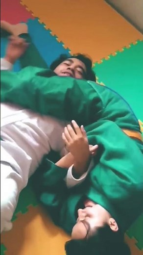 Jiu jitsu girl triangle choke boy!!! 5