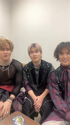 BALLISTIK BOYZ from EXILE TRIBE on Instagram: "LIVE STAGE 『バリバリ！BANDやらうぜ！！』2日目 公演終了ライブ🎸⚡️"