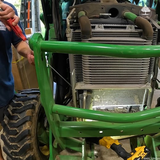 My Tractor Keeps OVERHEATING #Tractors #TractorLife #TractorTips #TractorWork | The Kelley's country life