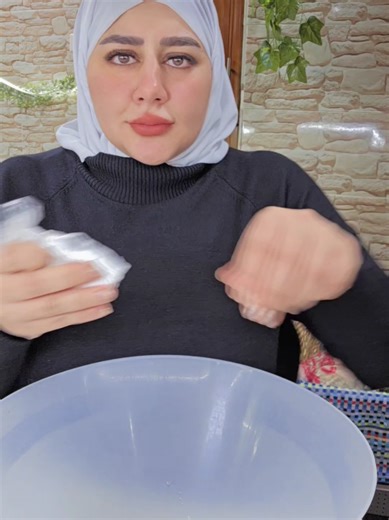 تنظيف وترتيب المطبخ بأسلوب جديد