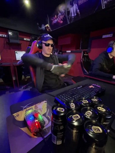 Ok, let's GO #azuredragons Го, мы создали #лазурно #безработный