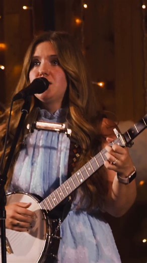 It’s crazy how music transcends time. Originally written by a man named William Golden in 1914 while serving an 8 year sentence in the state penitentiary, there’s a feeling of comfort in this song. Stream it now on our EP ‘Bull Street (Live)’ 🕊️ | Admiral Radio