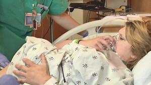 clip-4694918-pregnant-woman-right-before-giving-birth-pain