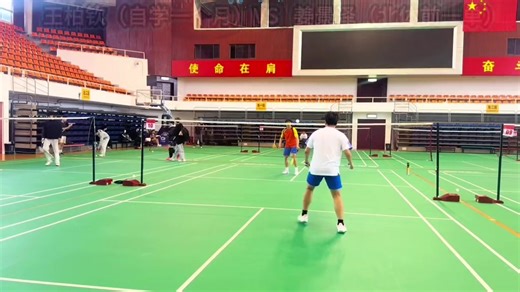 Đôi giày cầu lông nào anh em chấm?