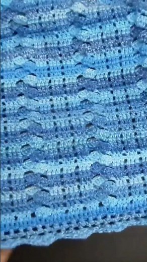 Crochet Blanket for all. A 1 row repeat easy and fast. Full free tutorial avaliable