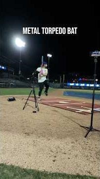 Reviewing a METAL Torpedo Bat