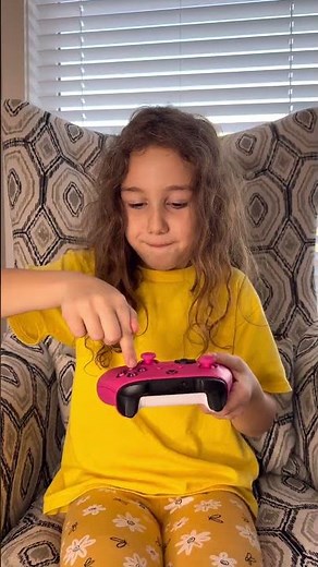 Remote Control Fun 🎮😲 | Sierra’s Playtime Game
