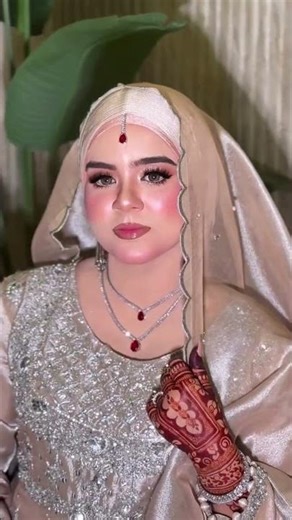 kashmiri beautiful bride #kashmiriwedding #like #makeup #makeuptutorial