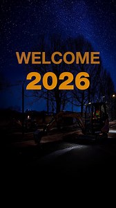 Frohes neues Jahr von CASE. Neue Projekte, neue Ideen und neue Herausforderungen liegen vor uns – und Ihre Maschine wird bereitstehen, wenn es wieder an die Arbeit geht. Für den Moment: Genießen Sie den Start ins neue Jahr! | CASE Construction Equipment