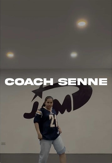 ADULT BEGINNERS COACH @jldlazarte ‘s CLASS 💜💫 01.31.2025 #jamstudio #taraJAM #dance #dancestudio #danceclass