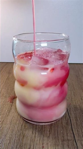 the pomegranate yakult drink that broke my fyp 💖