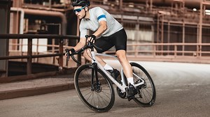 225 reactions · 28 shares | YOUR RIDE IS STEEL Unzerbrechliche Festigkeit und extreme Flexibilität. Ganz individuell. Genauso wie du es bist. Weitere Infos und das komplette Video findest du unter www.steelworks.bike #bikerevolution #steelworks #comingsoon | thyssenkrupp Steel | Facebook