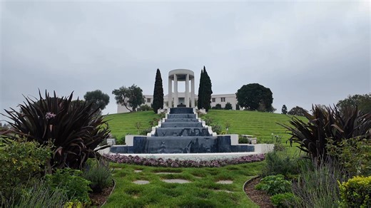 This is the view looking up at the grave of Al Jolson at Hillside Memorial Park in Culver City, California #FamousGraves #cemetery #Hollywood | Freyzel Productions