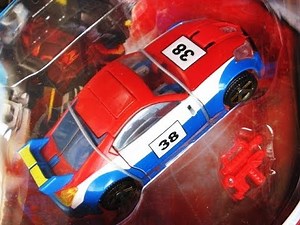 Transformers Universe Classic Smokescreen Review