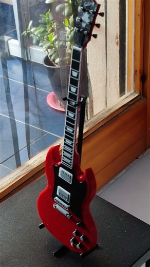 CHITARRA AC/DC STAMPA 3D