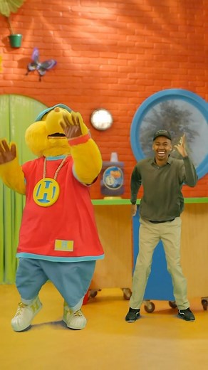 Junebug on Instagram: "Buggin out all 2021 with @hiphopharrytv ! Let’s turn it up brotha! 者 #junebugchallenge"