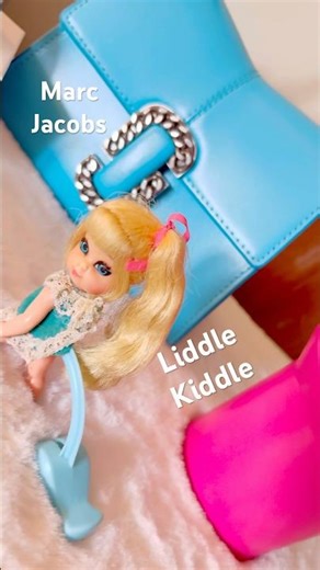 MARC JACOBS ST MARC TOP HANDLE BAG AQUA BLUE MODEL LIDDLE KIDDLES #marcjacobs #marcjacobsoutlet