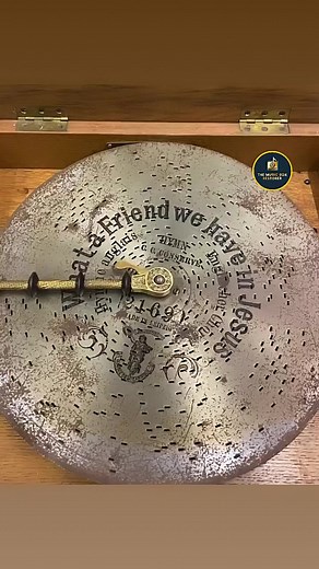 Good morning everyone, Today we have a classic tune that I would like to share for your Sunday.Hope you have a blessed one, enjoy it 🙏🏼 The Music Box Restorer | The Music Box Restorer