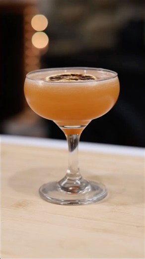 How to make the perfect Golden Orchard cocktail 🍹 #recipe #cocktail