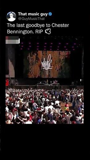 17,000 people sing for Chester and it’s pure heartbreak 💔🕊️