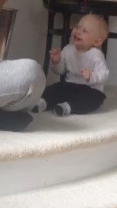 Cant stop 🤣🤣🤣 Priceless baby reaction -coin magic #InfectiousLaughter | Julien Magic