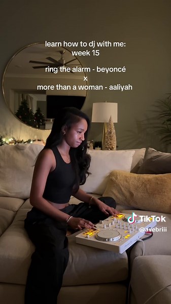 ringing in the season 😝 #beyonce #aaliyah #mashup | mashup