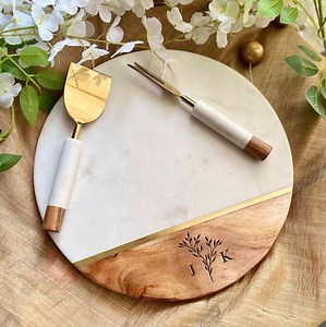 Engagement Gift, Wedding Gifts for the Couple, Engraved Charcuterie Board, Personalized Cheese Board, Valentine's Gift, Bridal Shower - Etsy
