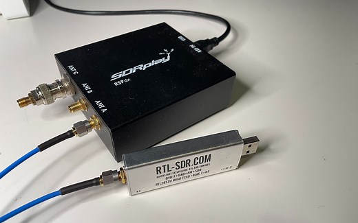 RSPdx对比RTL-SDR BLOG V3