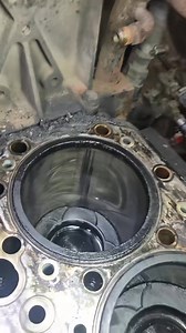 overhaul Cummins N14 part 02 #diesel #camion #fouryou #mecanico #paratupagina #truck #viralvideo #mecanica #mecanicadiesel #mechanic #Reelsviral #fyp #motor | June Riga