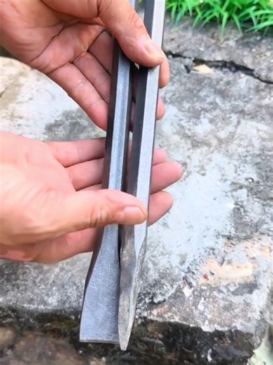 High-Quality Tungsten Steel Chisels Idealfor Stone and Concrete Craftsmanship#Stone chisel # cement chisel # high efficiency practical tool # hardware tool #fyp #foryou #tiktok #goodthing
