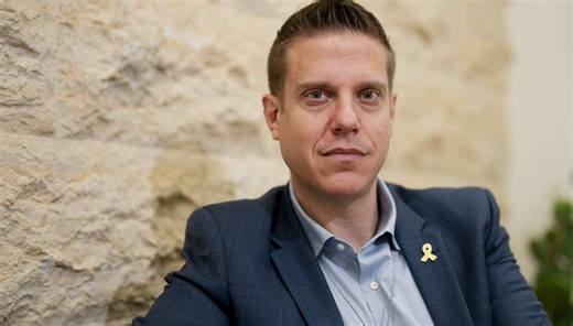'It can all end today'— Chicago's Israeli consul general on the war in Gaza