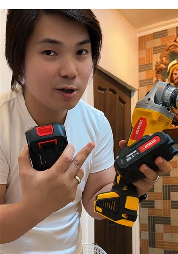 Portable Cordless Grinder with Two Rechargeable Batteries