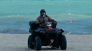 Red tide spreads along both of Florida's coastlines