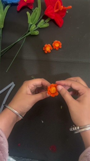 DIY Pipe Cleaner Orange Flowers 🌼✨ Easy, Cute & Satisfying Handmade Craft!