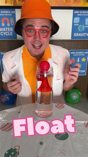 😄What Floats and What Sinks? 💧 Kids Science Game 🧪 #shorts #kidslearning