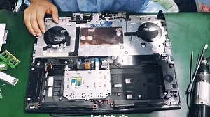 外星人Alienware 17R4 拆机视频系列【4】拆键盘