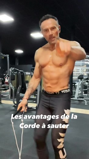 500K views · 5.8K reactions | Les avantages de faire de la corde à sauter #cordeasauter #jumprope #debutante #debutant #fitness #fitnessmotivation | Jean-Baptiste KAPOUDJIAN | Facebook