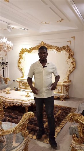 Evgor Furniture on Instagram: "Nazende Blue Classic Salon Collection 🌟 📲 Contact WhatsApp : +90 (552) 518 60 60 Pour les commandes, les informations de prix et toutes vos questions, vous pouvez nous contacter facilement via WhatsApp. 🎨 Design Sur Mesure & Fabrication Personnalisée Nos collections au design exclusif, réalisées avec des couleurs et des tissus soigneusement sélectionnés, s’adaptent parfaitement à votre espace de vie grâce à la fabrication sur mesure. 🏗️ Solutions de Projets Clé