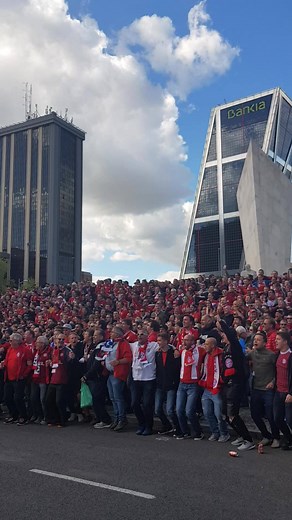 2M views · 37K reactions | DAS PACKEN WIR HEUTE IN MADRID! ⚪ | FC Bayern München | Facebook