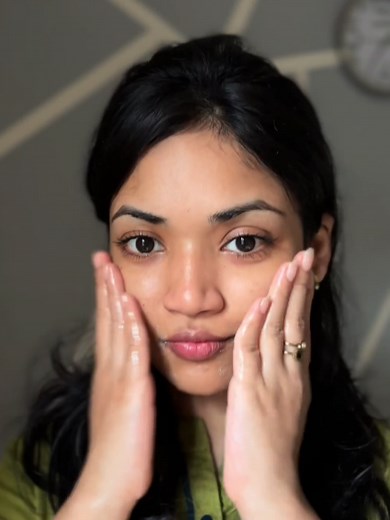 Clear Your Skin in 5 Days with Neem!
