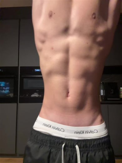 #longtorso #abs #muscular #posing #fyp | abs