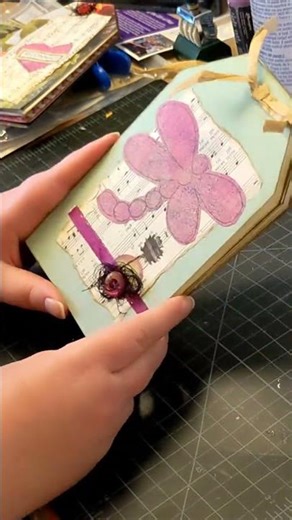 Infinity tag booklet