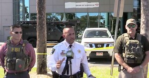 SWAT team sniper kills bank hostage-taker armed with knife in Florida, sheriff says