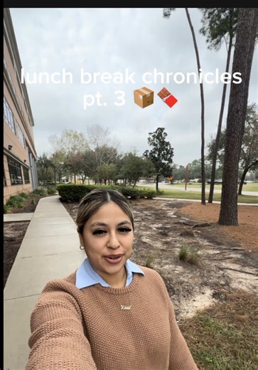 lunch break chronicles pt. 3 📦🍫 @UPS @Walmart @Chick-fil-A I’m backkkkk ✨ consider this your sign to return those packages that are collecting dust! #minivlog #lunchbreakatwork #lunchbreak #fyp #microinfluencer